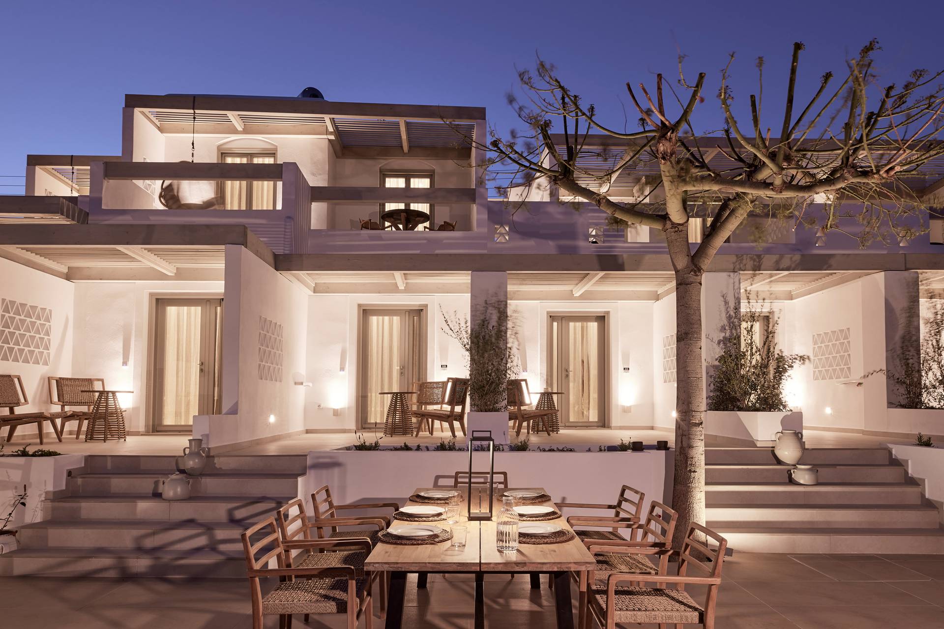 ENALION SUITES SIFNOS

