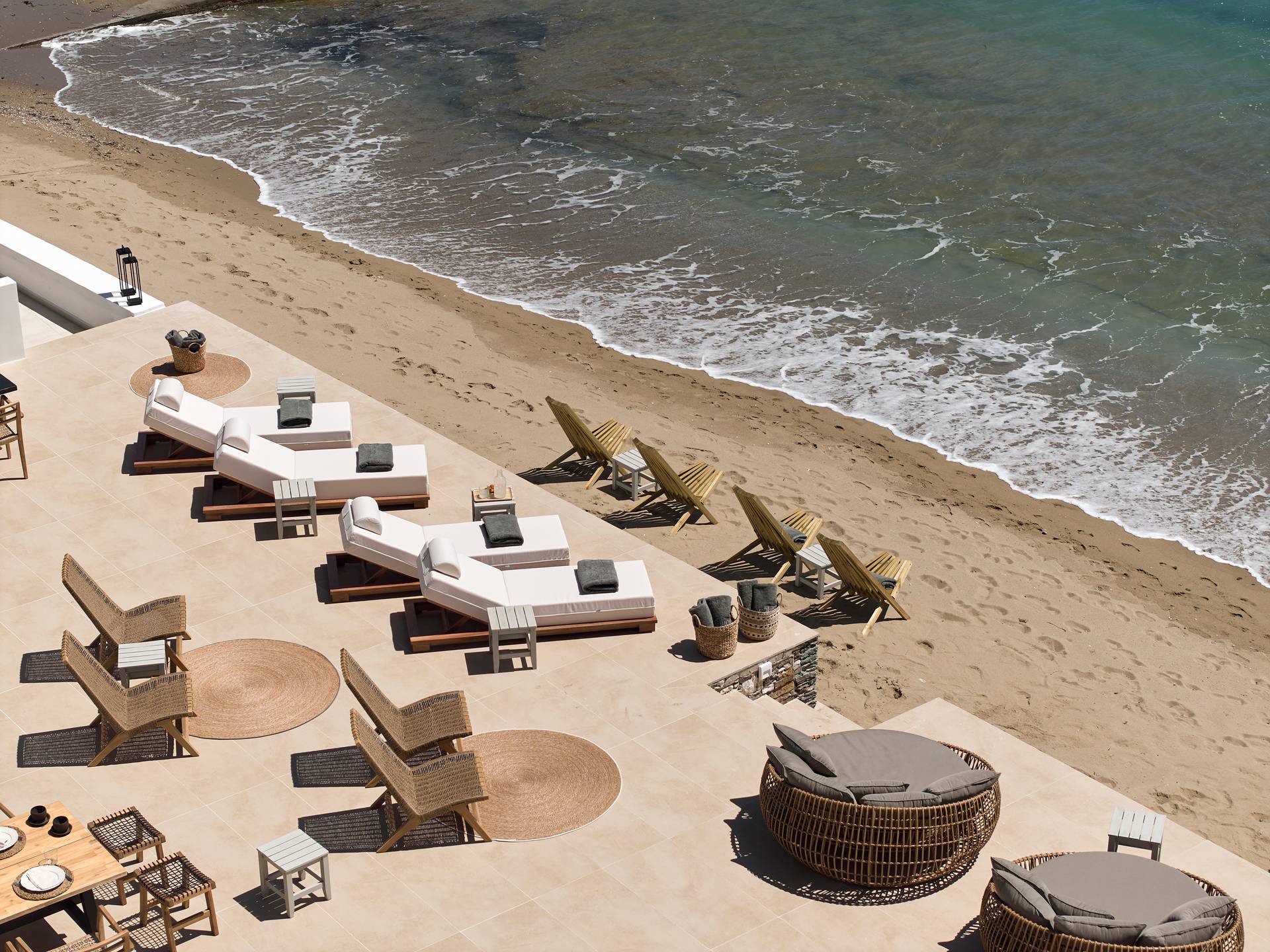 ENALION SUITES SIFNOS
