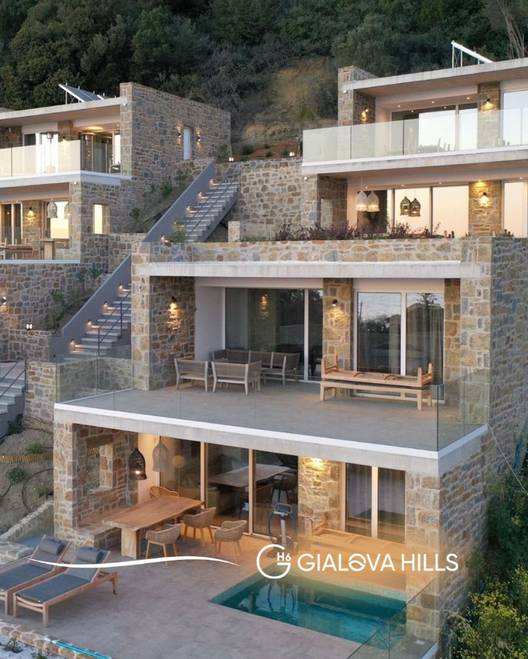 GIALOVA HILLS - MESSINIA
