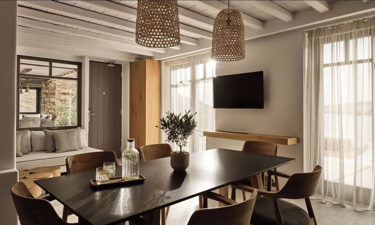 SEMELI COAST CURIO HOTEL by HILTON MYKONOS
