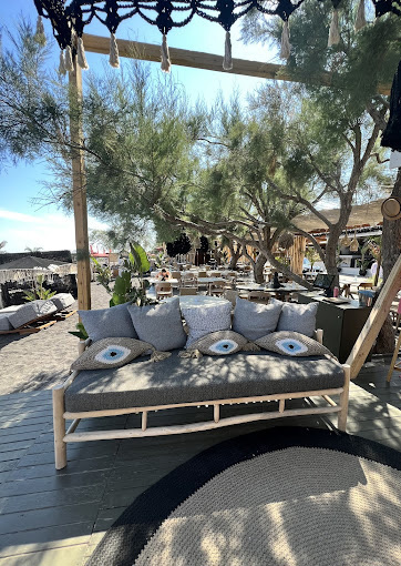 41 RESTAURANT
