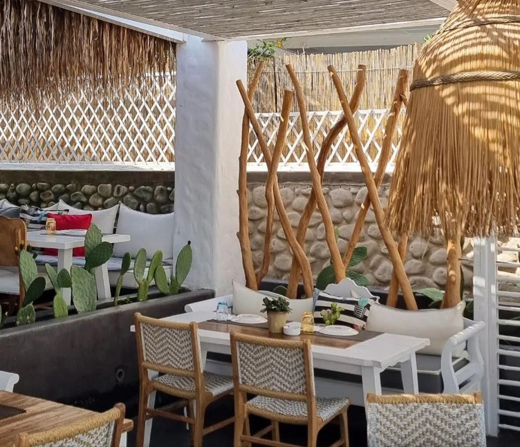 ALISMARI RESTARAUNT SANTORINI
