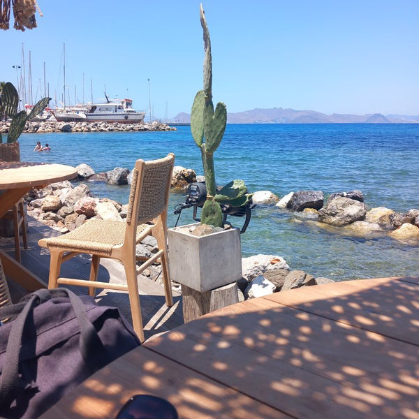 C FOOD & MOOD - KOS
