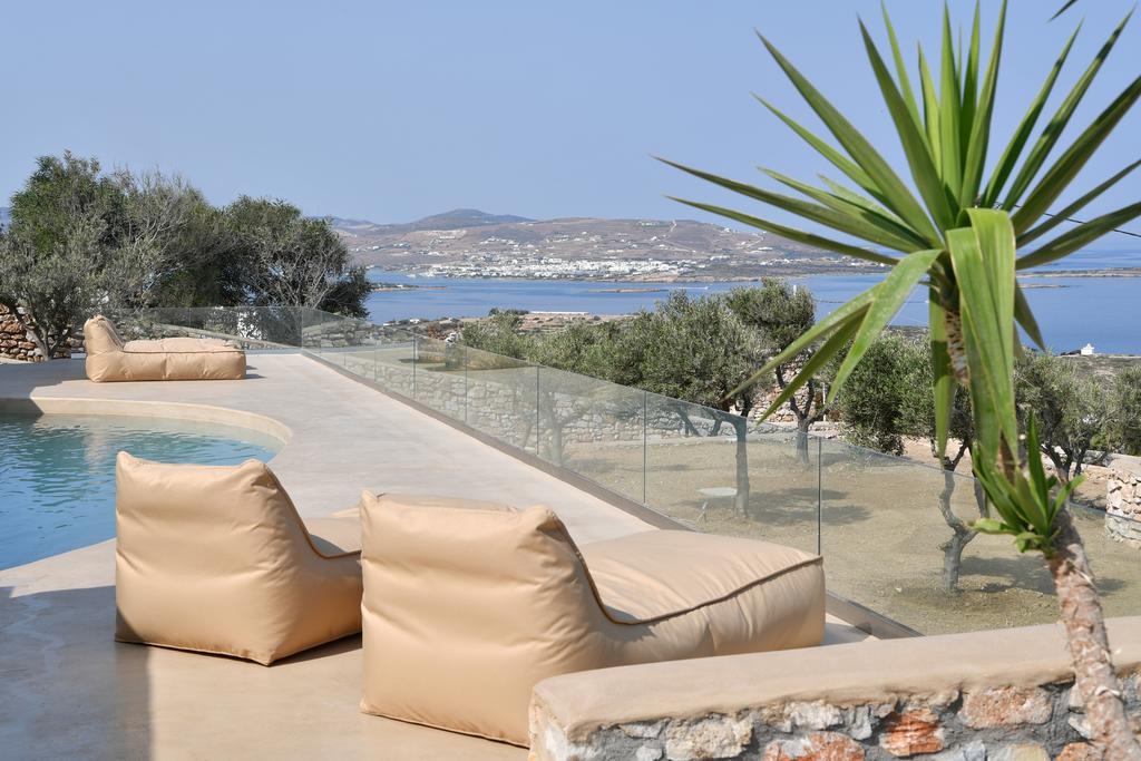 MYTHIC-HOTEL-PAROS

