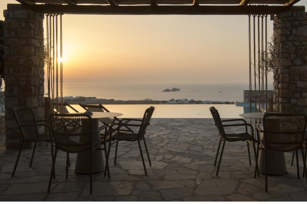 MYTHIC-HOTEL-PAROS
