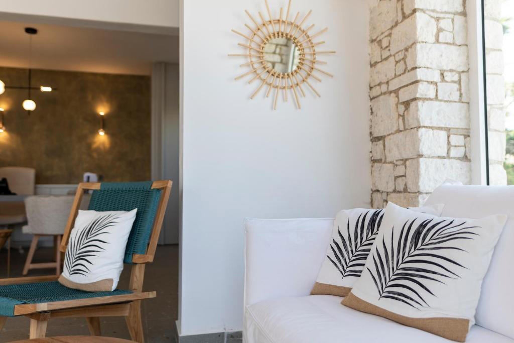 ALBATROSS HOTEL PAROS
