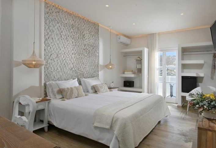 ERATO MYKONOS

