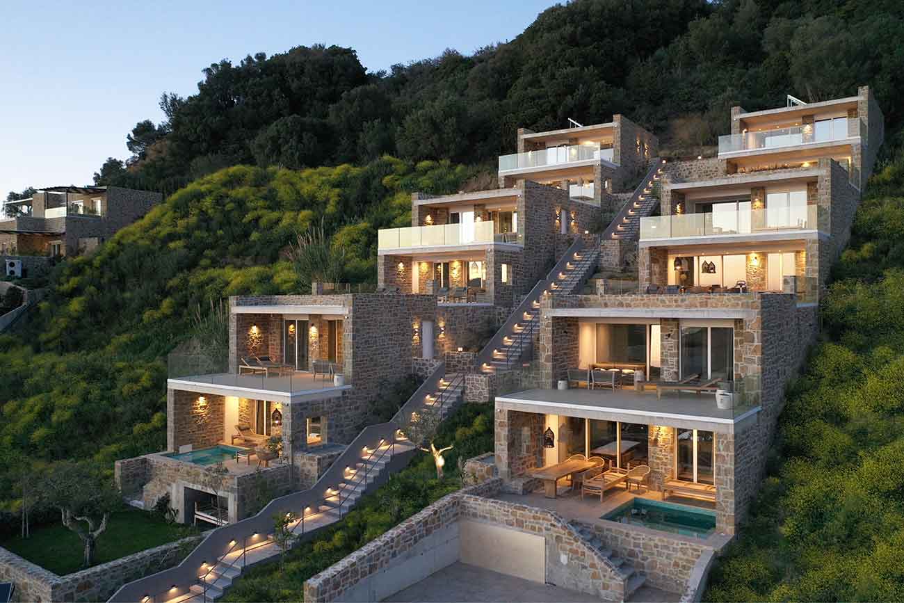 GIALOVA HILLS - MESSINIA
