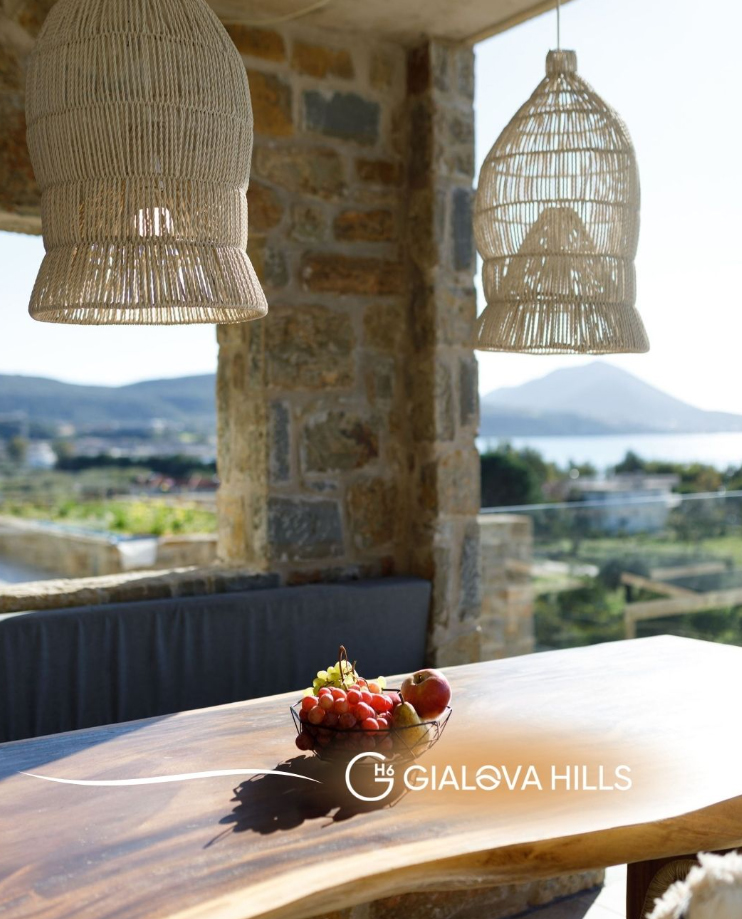 GIALOVA HILLS - MESSINIA
