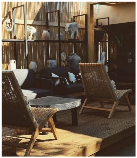 BEACH BAR RESTAURANT - KALAMATA
