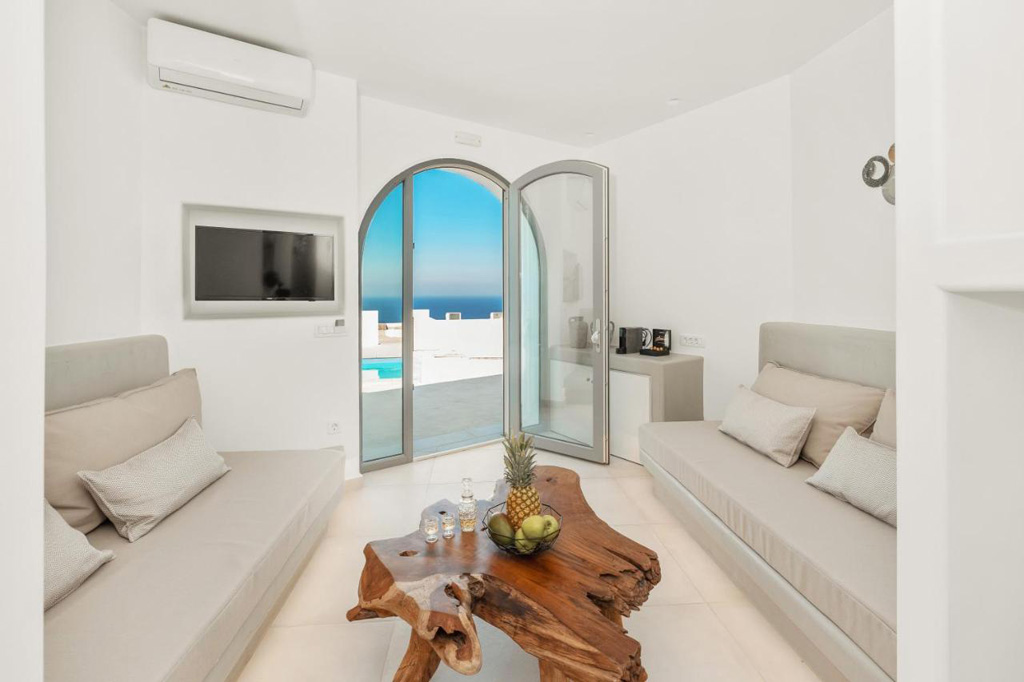 OYSTER LUXURY SUITES ΣΑΝΤΟΡΙΝΗ
