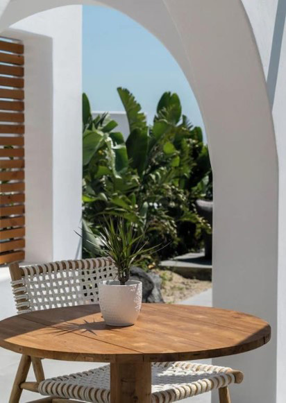 NUMA SANTORINI
