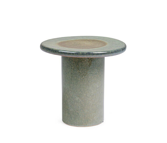 01.7009.0421: Side table indoor, κεραμικό επισμαλτωμένο, glossy φινίρισμα, χειροποίητο. Χρώμα πράσινο.