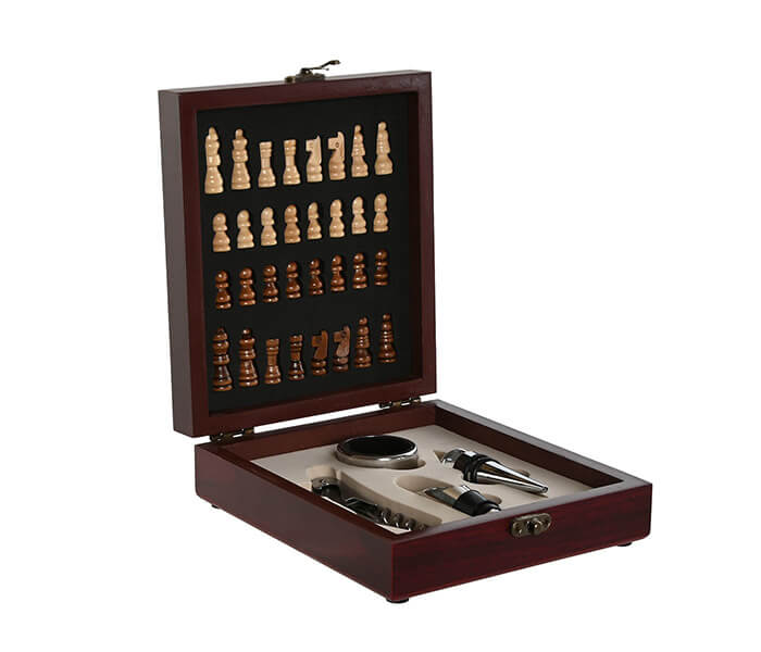 13.7308.0321: Κουτί ξύλο,σετ σκάκι, σετ (4τεμ) κρασιού