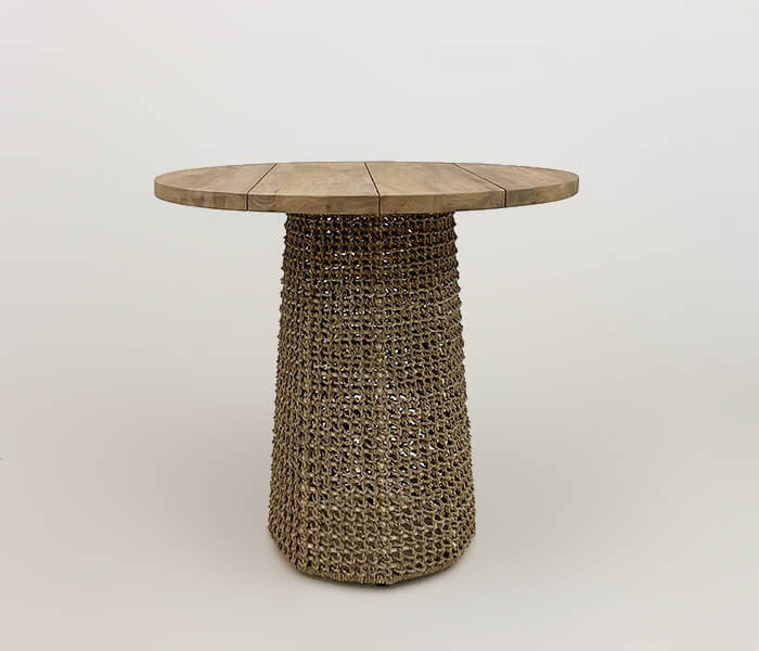 51.0000.0459: Δ.70/80 Τραπέζι in-out, βάση seagrass πλεκτή, καπάκι ξύλο recycled teak, πάχος 3εκ. 