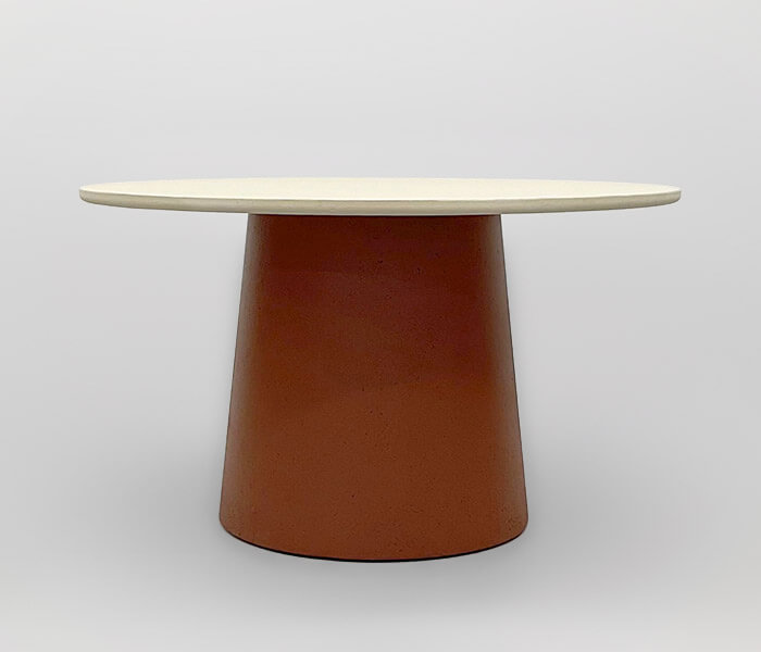 51.0000.0606: Δ.160 Τραπέζι in-out, βάση fiber cement lava stone finish χρώμα terracotta, καπάκι fiber cement light lava stone finsh χρώμα μπεζ, πάχος 3εκ.