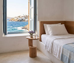 01.7149.0203: Side table καπάκι οβάλ, indoor ξύλο mindi χρώμα natural