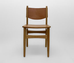 01.7339.0352p: Καρέκλα ξύλο teak, πλάτη γνήσιο δέρμα (ύψος καθίσματος 46εκ.)