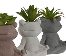 02.7308.0195: Γλαστράκι cement βάτραχος με λουλούδια