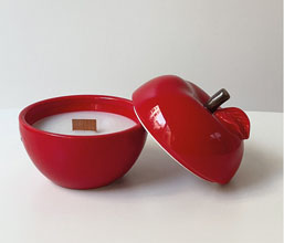 10.7360.0044: Μήλο κεραμικό κόκκινο, με αρωματικό κερί