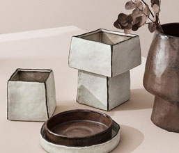 15.7009.0559: Βάζο stoneware τετράγωνο λευκό