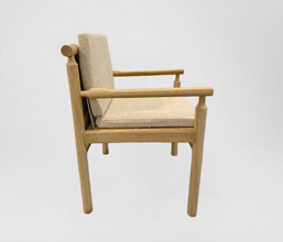 21.7339.0610: Πολυθρόνα Dining, ξύλο Teak με αποσπώμενο μαξιλάρι (φερμουάρ) καθίσματος πλάτης. Μαξιλάρι εσωτερικό Quick Dry Foam, ύφασμα Olefin υδρόφοβο sunproof (ύψος καθίσματος 47εκ., ύψος μπράτσου 66εκ.)