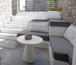 21.7378.0028: Δ.70, 60Υ τραπέζι  in-out, βάση κώνος fiber cement, αδιάβροχο, χρώμα smooth white, matt finish