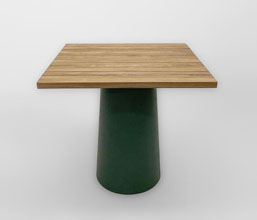 51.0000.0613: Δ.60/70/80/100 ή 70Χ70/80Χ80 Τραπέζι in-out, βάση fiber cement, καπάκι ξύλο recycled teak, πάχος 3εκ. 